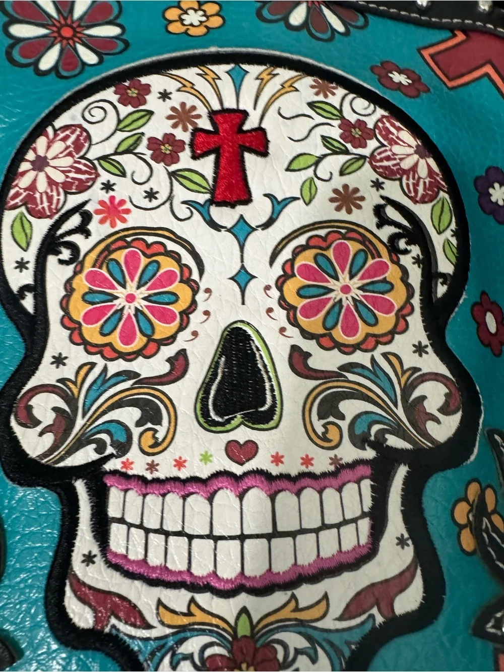 Sugar Skull turquoise cross body purse, lots of hidden Storage room and pockets